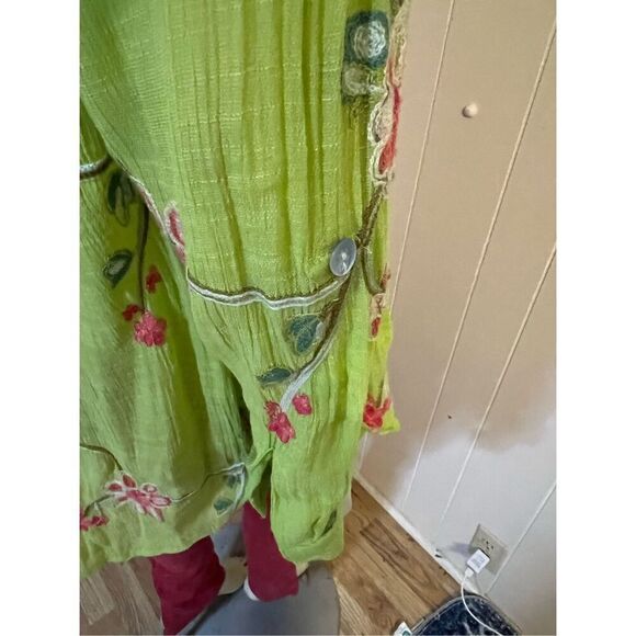 Fig and Flower Anthropologie Lime Green Embroidered Blouse W/ Matching Cami Size - Picture 6 of 11
